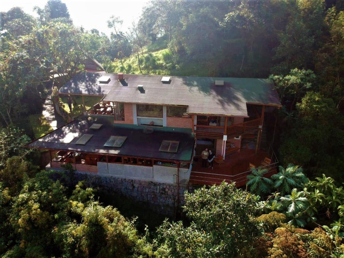Finca Petrona Calacali ภายนอก รูปภาพ