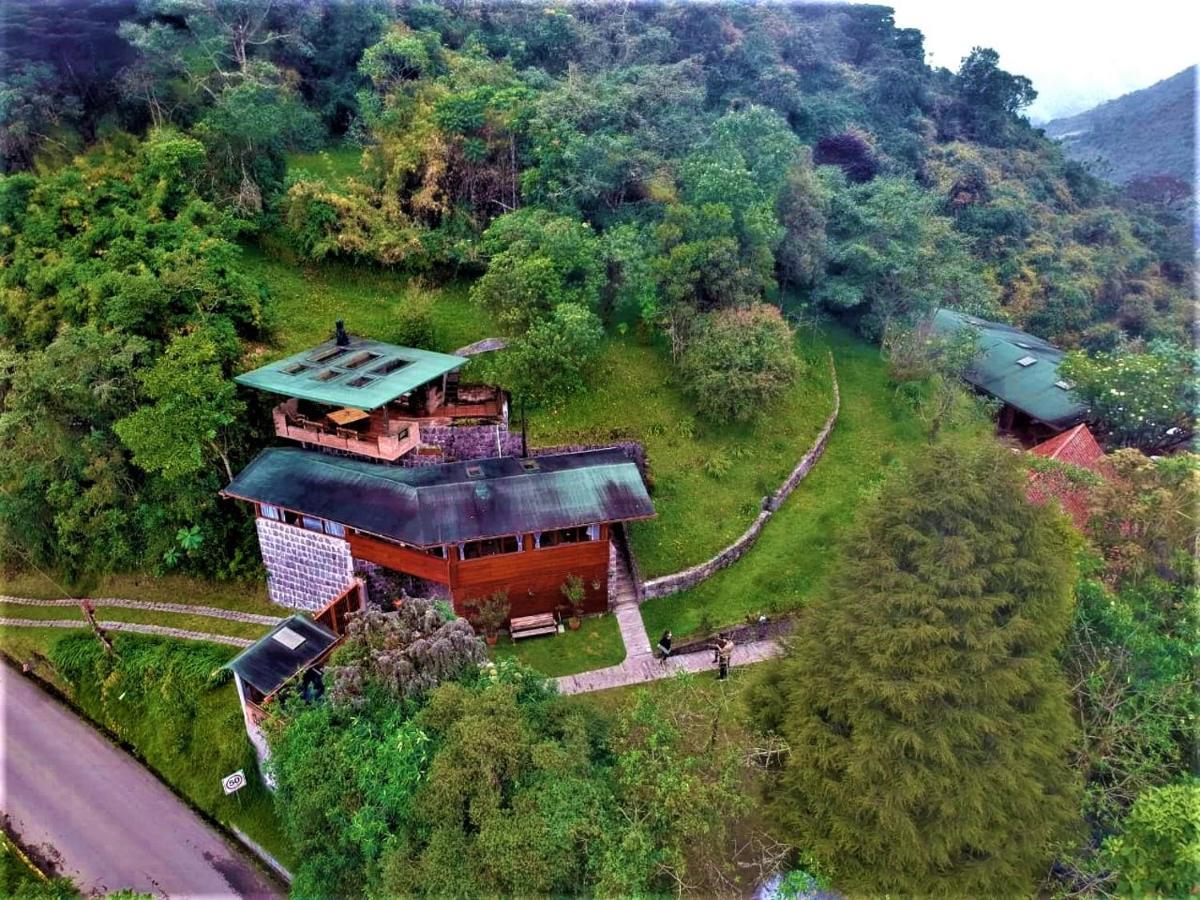 Finca Petrona Calacali ภายนอก รูปภาพ