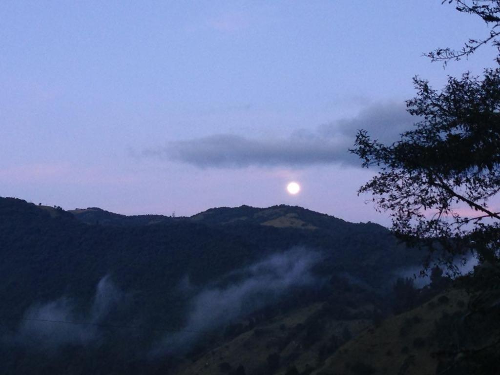 Finca Petrona Calacali ภายนอก รูปภาพ