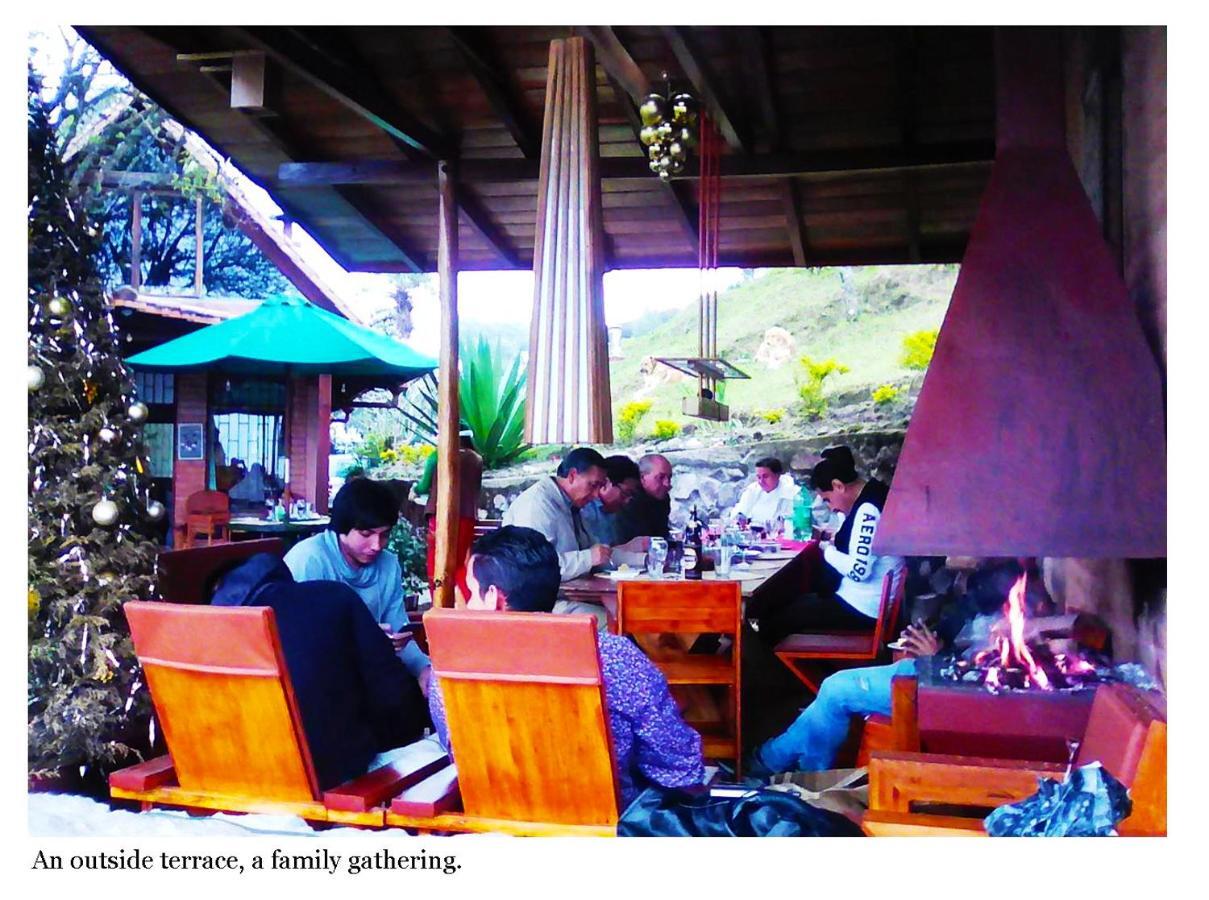 Finca Petrona Calacali ภายนอก รูปภาพ